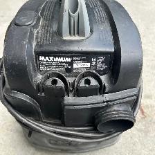 MAXIMUM 5.5 Peak HP Portable Wet/Dry Shop Vacuum, 19L - Photo 3