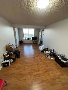 2 BEDROOM AND 2 FULL WASHROOM APARTMENT AVAILABLE IN SCARBOROUGH - Photo 2