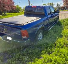 2017 RAM 1500 Outdoorsman - 5.7L HEMI, V8 - 127,000 KM - Photo 4