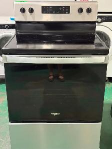 Reconditioned Whirlpool Glass Top Stove YWFE505WJZ1 (S4307) $555 - Photo 2