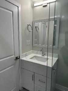 Luxury 3 Bedroom Basement for Rent - Photo 6