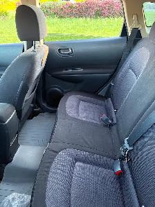 2011 Nissan Rogue AWD - Photo 2