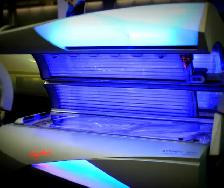 Tanning Bed - Photo 2