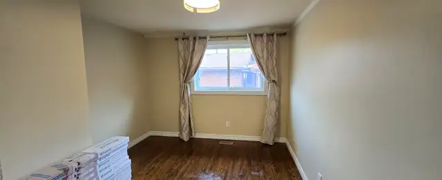 Mcmaster hamilton room