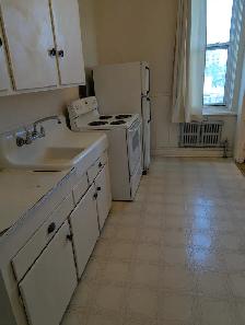 Ottawa Central - 1Bd 1 Ba - August 1 - Photo 6