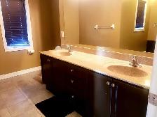 Shared Room for Girls Rental - Photo 7