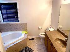 Shared Room for Girls Rental - Photo 8