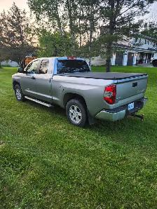 2014 Toyota Tundra SR5  double cab 4x4 - Photo 2
