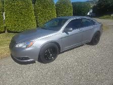 2013 Chrysler 200 touring