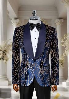 magnifique smoking bleu avec des motifs dorées ✨