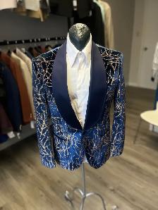 magnifique smoking bleu avec des motifs dorées ✨ - Photo 3