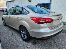 2017 Ford Focus SE - Photo 11