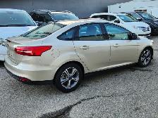2017 Ford Focus SE - Photo 12