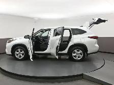 2023 Toyota Highlander LE AWD, HEATED SEATS, BACKUP CAMERA & MOR - Photo 58