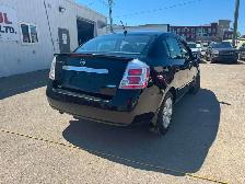 2011 Nissan Sentra SR - Photo 3