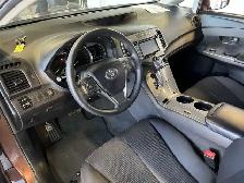 2015 Toyota Venza - Photo 14