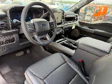 2026 Ford F-350 LARIAT | LARIAT PREMIUM PACKAGE - Photo 17