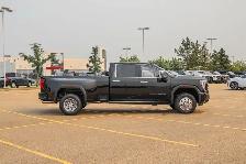 2026 GMC Sierra 3500HD Denali Ultimate - Photo 10