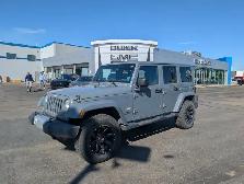 2015 Jeep Wrangler Unlimited Sahara - Photo 2