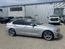 2014 BMW 320i xDrive All-wheel Drive/NAVIGATION/LEATHER/SUNROOF