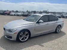 2014 BMW 320i xDrive All-wheel Drive/NAVIGATION/LEATHER/SUNROOF - Photo 3