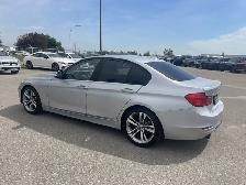 2014 BMW 320i xDrive All-wheel Drive/NAVIGATION/LEATHER/SUNROOF - Photo 5