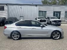 2014 BMW 320i xDrive All-wheel Drive/NAVIGATION/LEATHER/SUNROOF - Photo 8