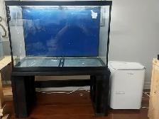 65／75 gallon fish tank for sale - Photo 2