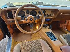1980 Pontiac TRANS AM 301ci / ONLY 44 992KM ORIGINAL ! Sur toute - Photo 11