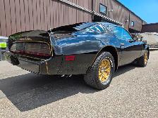 1980 Pontiac TRANS AM 301ci / ONLY 44 992KM ORIGINAL ! Sur toute - Photo 20