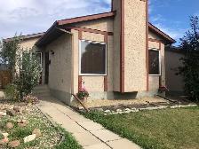 2 Bed 1 Bath Unit in Edmonton, AB
