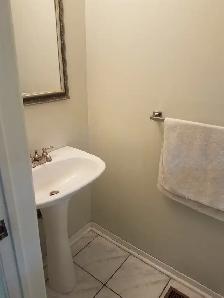 Shared Room for Rent Near Humber College North Campus - August 1 - Photo 8