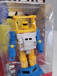 Transformers Seaspray Autobot Hasbro 2025 NEW - Photo 5