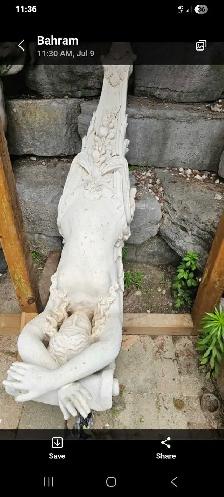 Decorative Outdoor Statutes - Photo 2