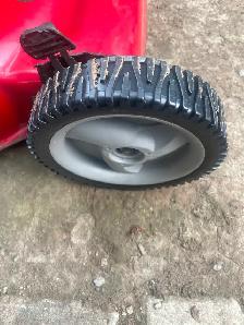 Craftsman Self propelled lawnmower - Photo 3