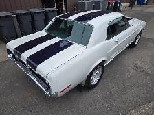 1968 Ford Mustang 289ci / American Racing Wheels Blue Stripes on - Photo 9