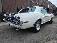 1968 Ford Mustang 289ci / American Racing Wheels Blue Stripes on - Photo 10
