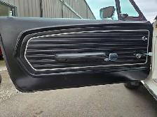 1968 Ford Mustang 289ci / American Racing Wheels Blue Stripes on - Photo 18