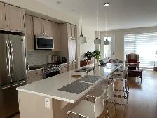 Room with Private Bath, Near Ottawa Universities & Hospitals - Photo 9