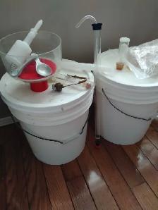Winemaking Equipment - Photo 2