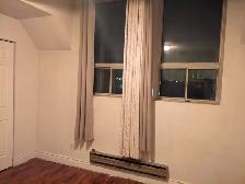 1 bedroom apartment - Dufferin St & Dupont St. - Photo 8