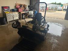 GRASSHOPPER 727EFI ZERO TURN MOWER-JOHN DEERE,KUBOTA ETC - Photo 4