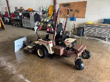 GRASSHOPPER 727EFI ZERO TURN MOWER-JOHN DEERE,KUBOTA ETC - Photo 3
