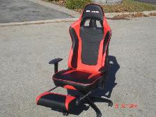 LIKE NEW STARSPACE OFFICE OR GAMING CHAIR FIRST $160.00 CASH! - Photo 2