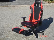LIKE NEW STARSPACE OFFICE OR GAMING CHAIR FIRST $160.00 CASH! - Photo 5