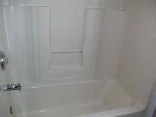 4 bedroom house - heat and light included - Photo 7
