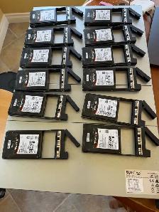 Synology FS3400 w/ 12x 7.68TB Seagate Nytro SAS SSD - Photo 2