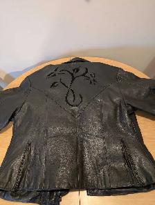 Mint Condition Leather Ladies Leather Jacket