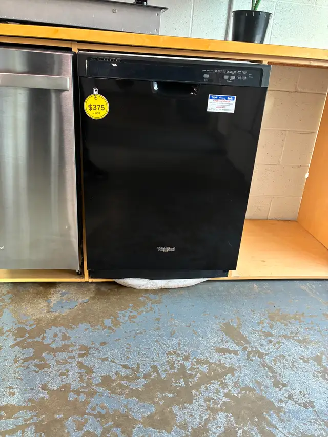 Dishwasher Whirlpool Black-90-day warranty-Credit Cards accepted