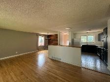 3 Bed 2.5 Bath  Den Home for Rent in Crestview - Photo 2